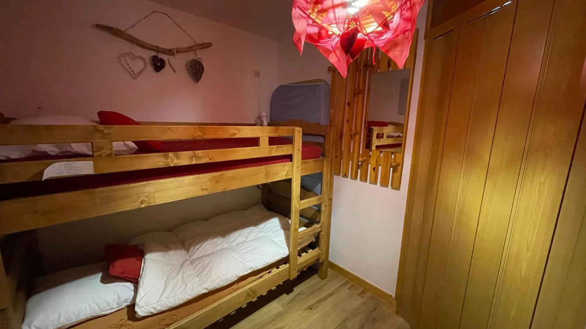 Charmant Studio Cabine Avec Balcon Et Vue Sur Pistes - Fr-1-293-288 Hauteluce Διαμέρισμα