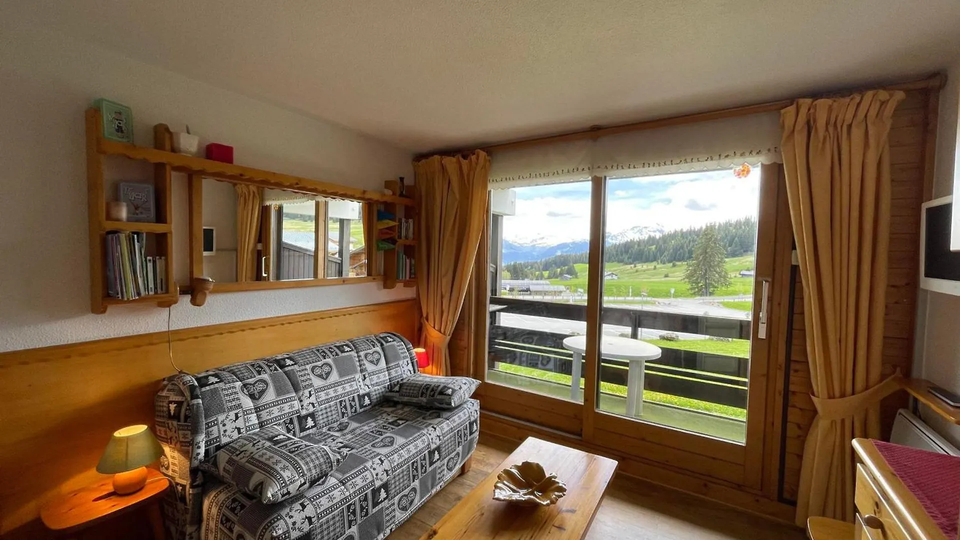 Charmant Studio Cabine Avec Balcon Et Vue Sur Pistes - Fr-1-293-288 Hauteluce